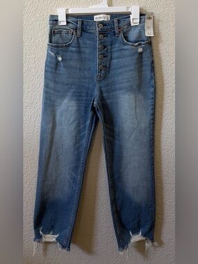 Abercrombie & Fitch 27/ 4 Regular Ultra High Rise Ankle Straight Jean Fray Hem